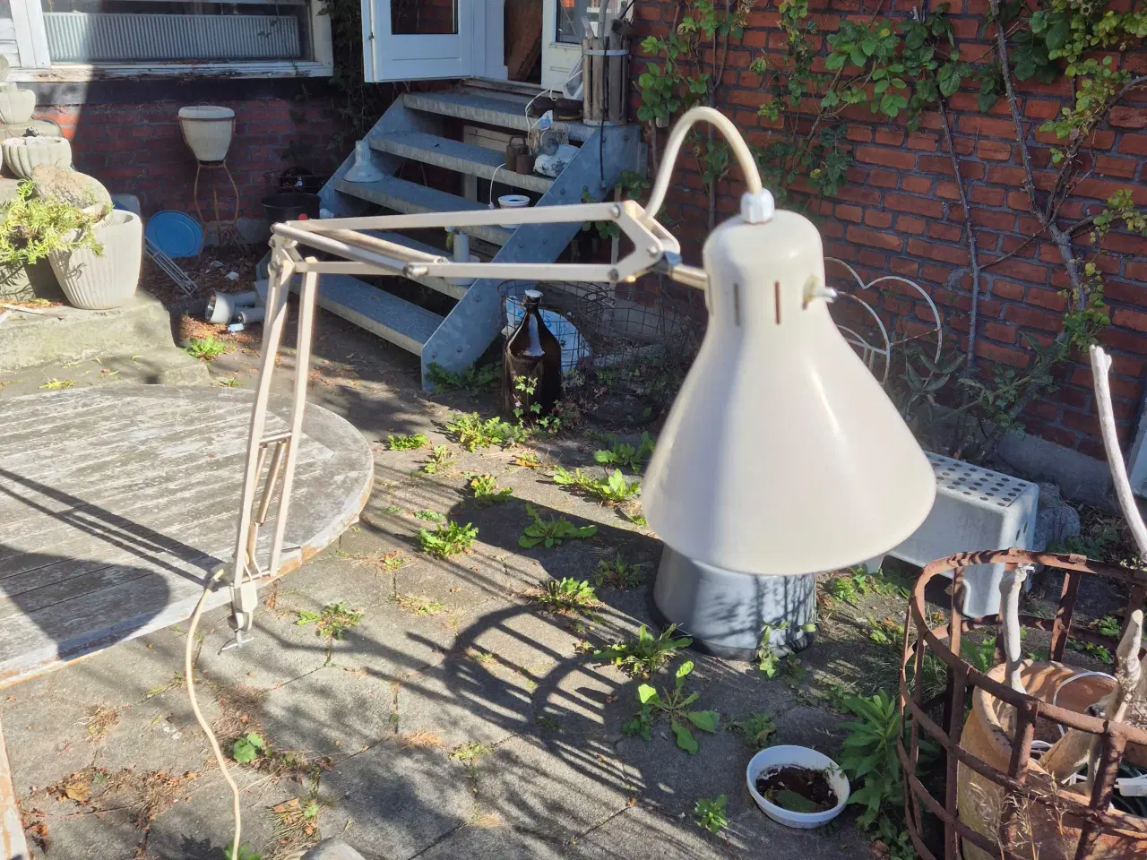 Billede 4 - Flødefarvet arkitektlampe i klassisk dansk design
