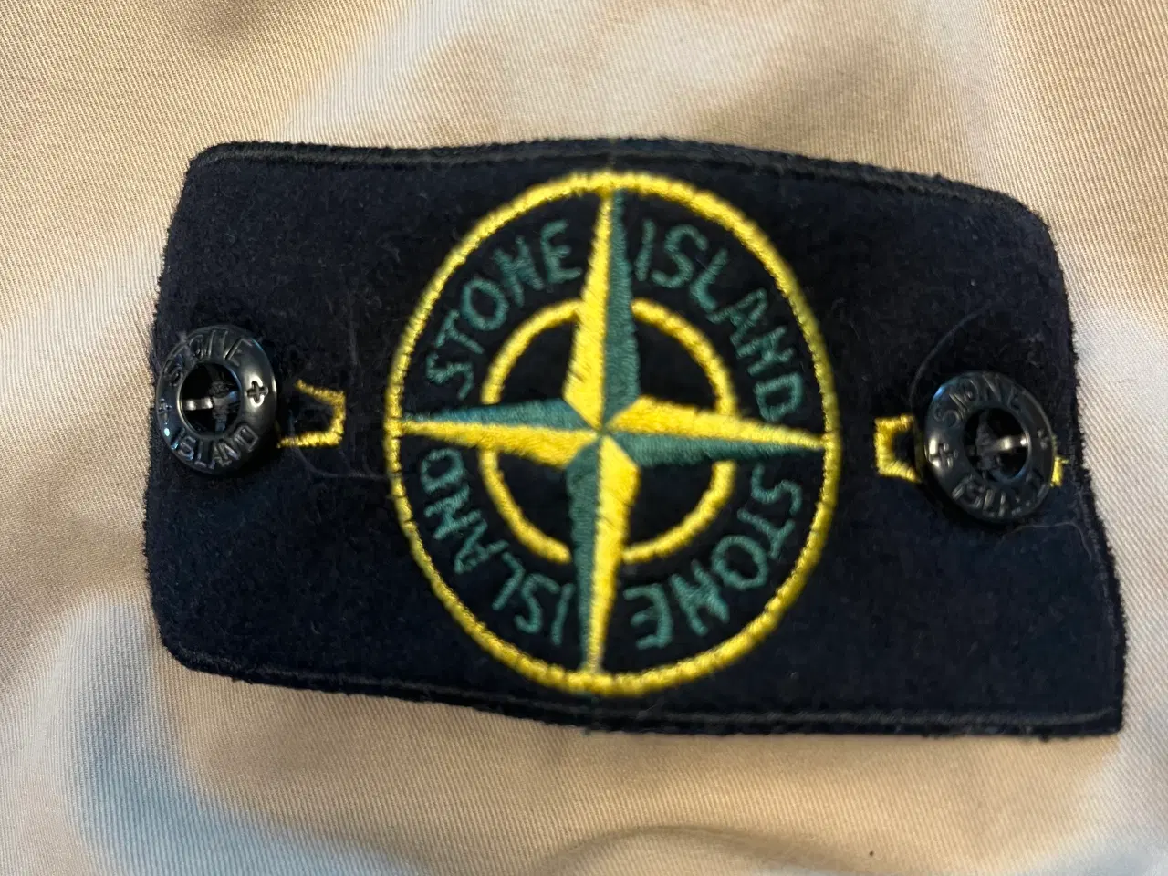 Billede 2 - Stone Island sommerjakke