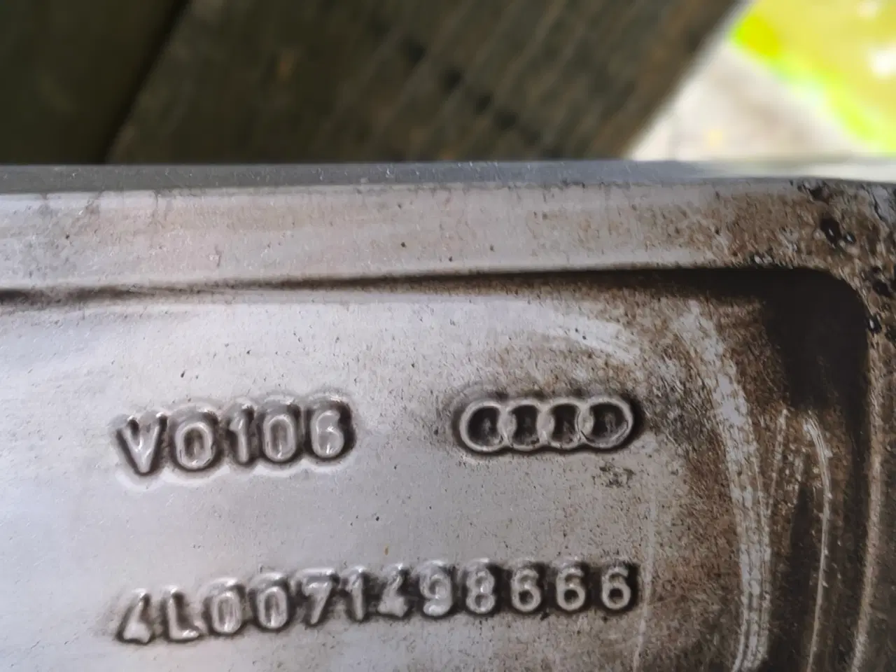 Billede 3 - Vinterhjul på alu 235/60 R18