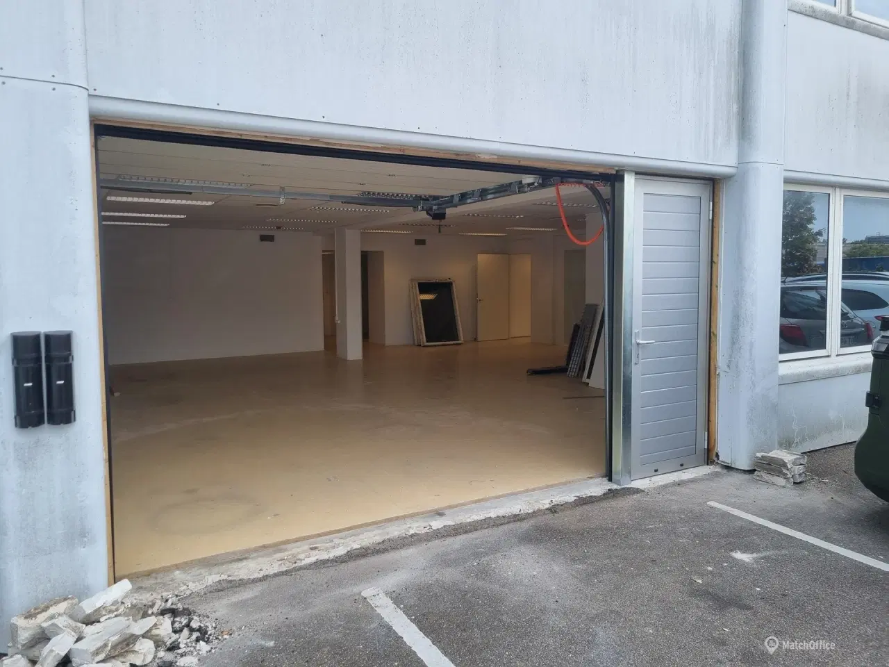 Billede 1 - Stort produktionslokale til leje med gode faciliteter.