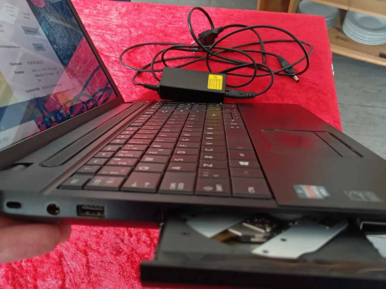 Billede 5 - Toshiba Skole bærbar Computer Toshiba 15,6" skærm