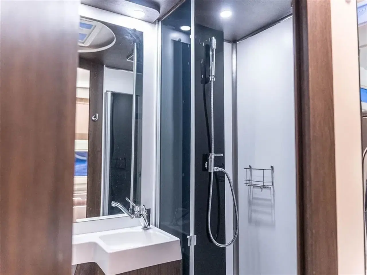 Billede 32 - 2022 - Benimar Sport 340