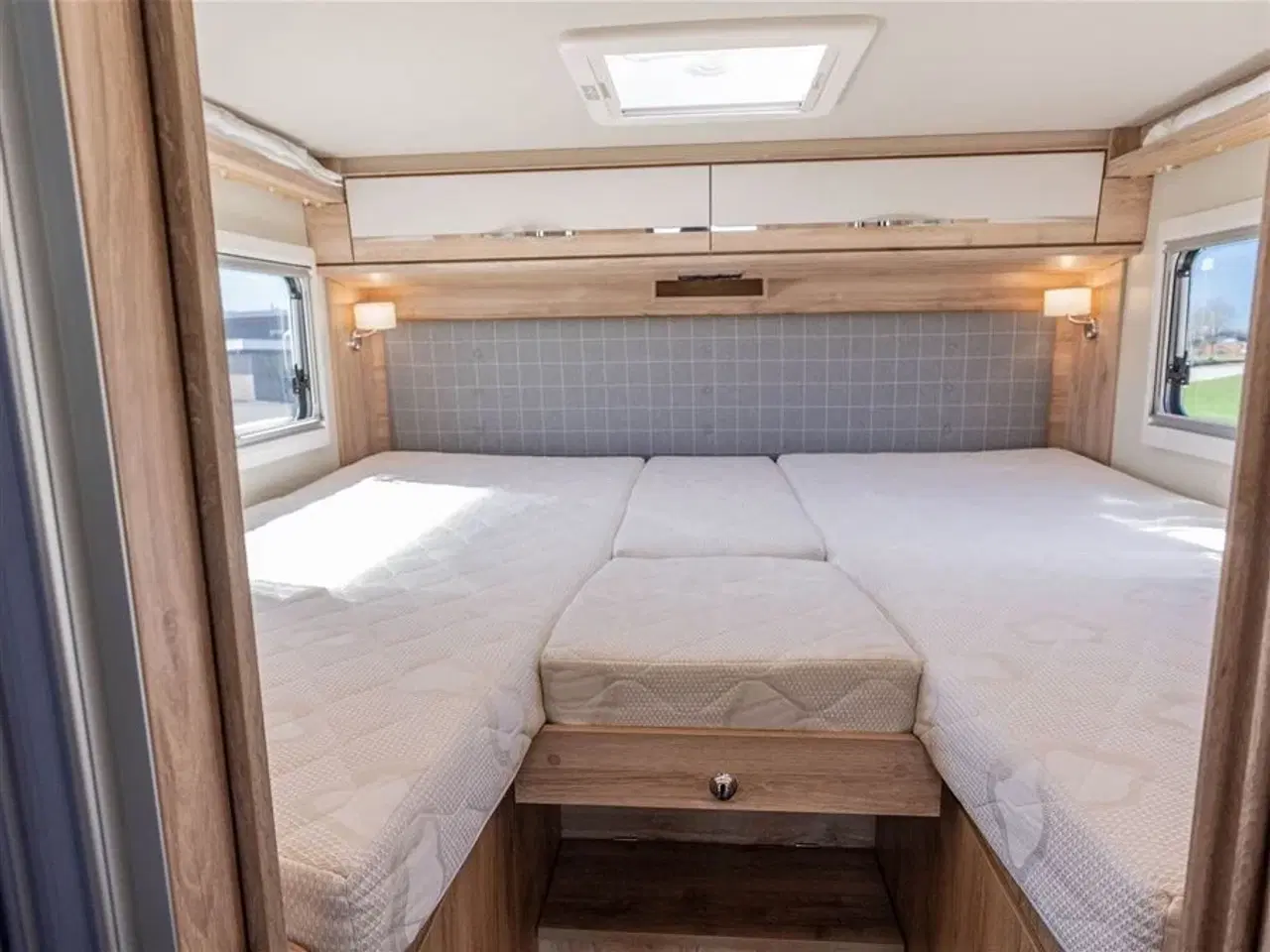 Billede 18 - 2022 - Euramobil Integra Line 720 EF   Tysk kvalitet og luksus