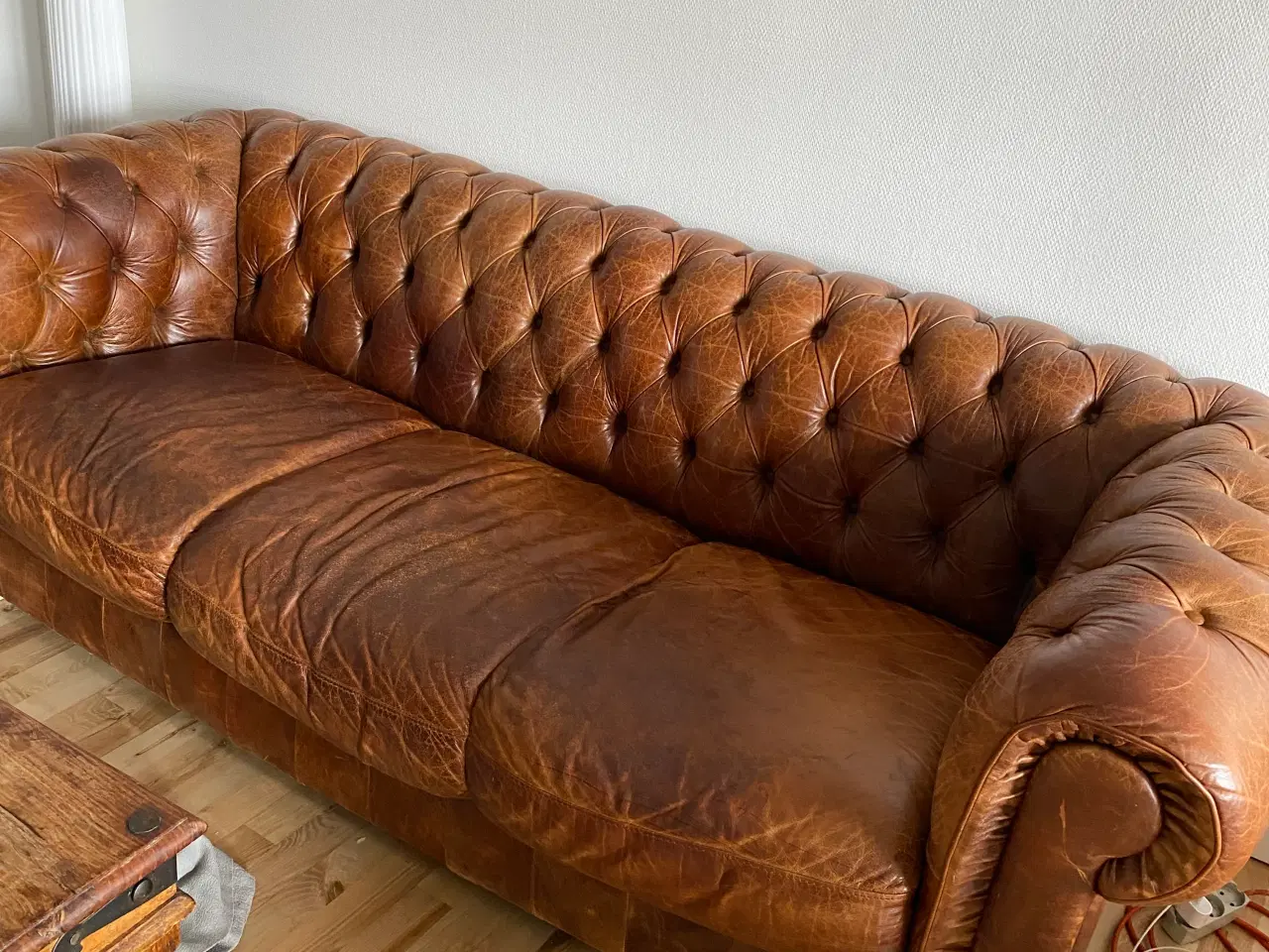 Billede 3 - Chesterfield sofa cognacfarvet 