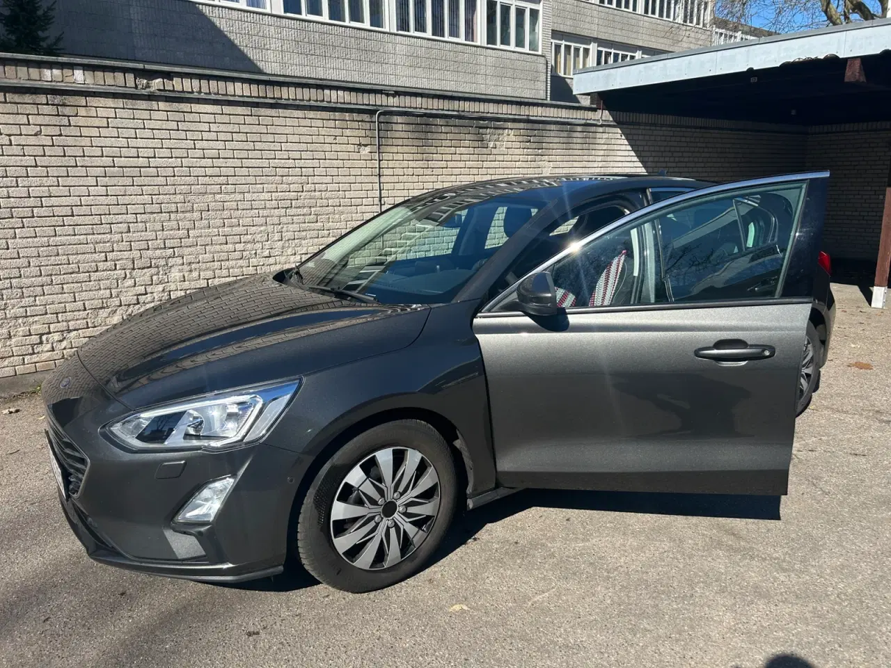 Billede 1 - Ford Focus 1,5 EcoBoost Titanium stc. aut.