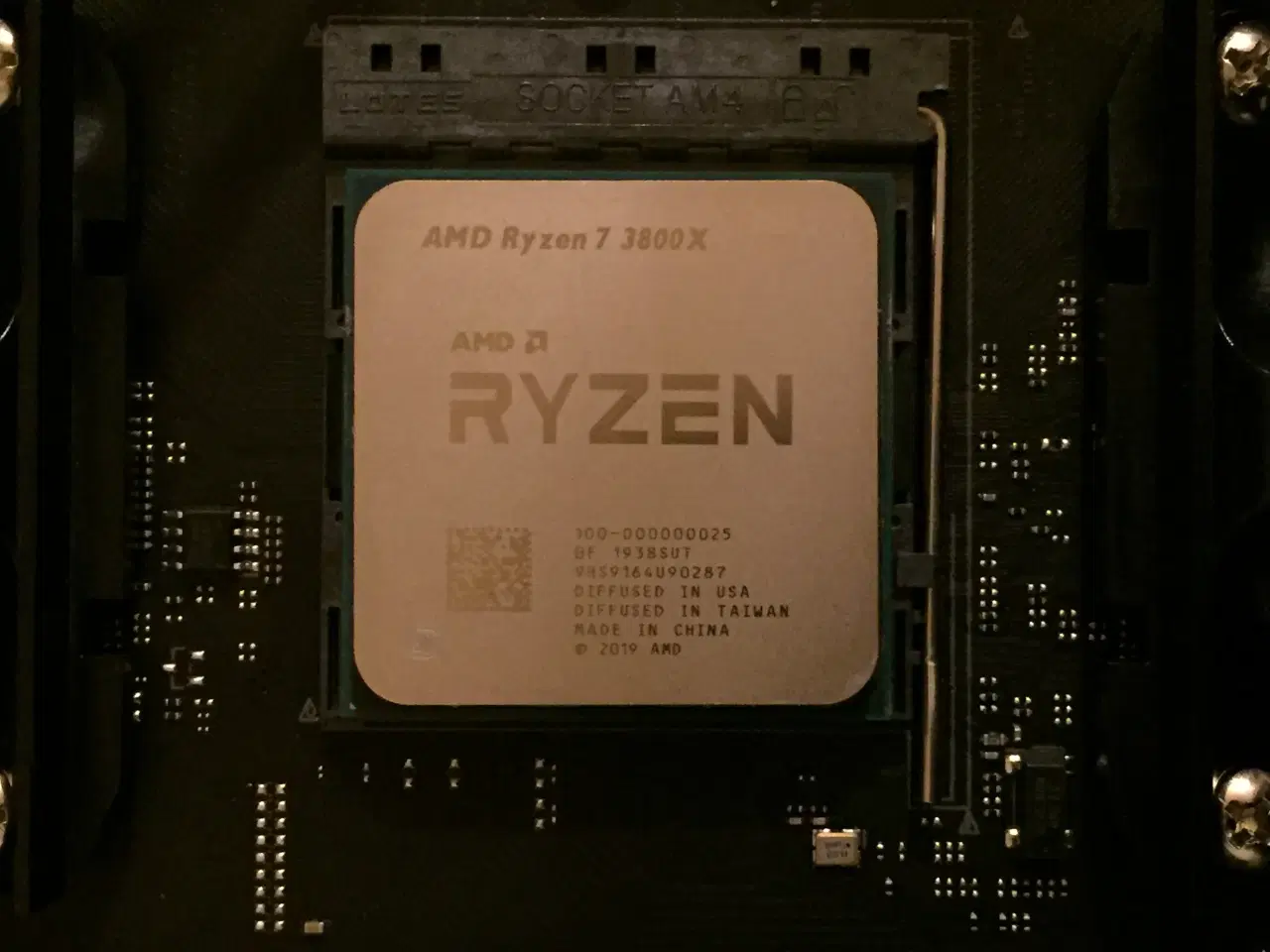Billede 1 - AMD Ryzen 7 3800X 3,9GHz Socket AM4 Box