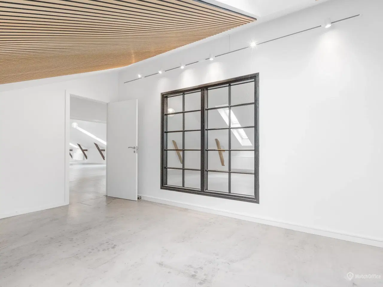 Billede 15 - Attraktiv introleje på kun kr. 1.100 pr. m² - Flot og indbydende storrumskontor