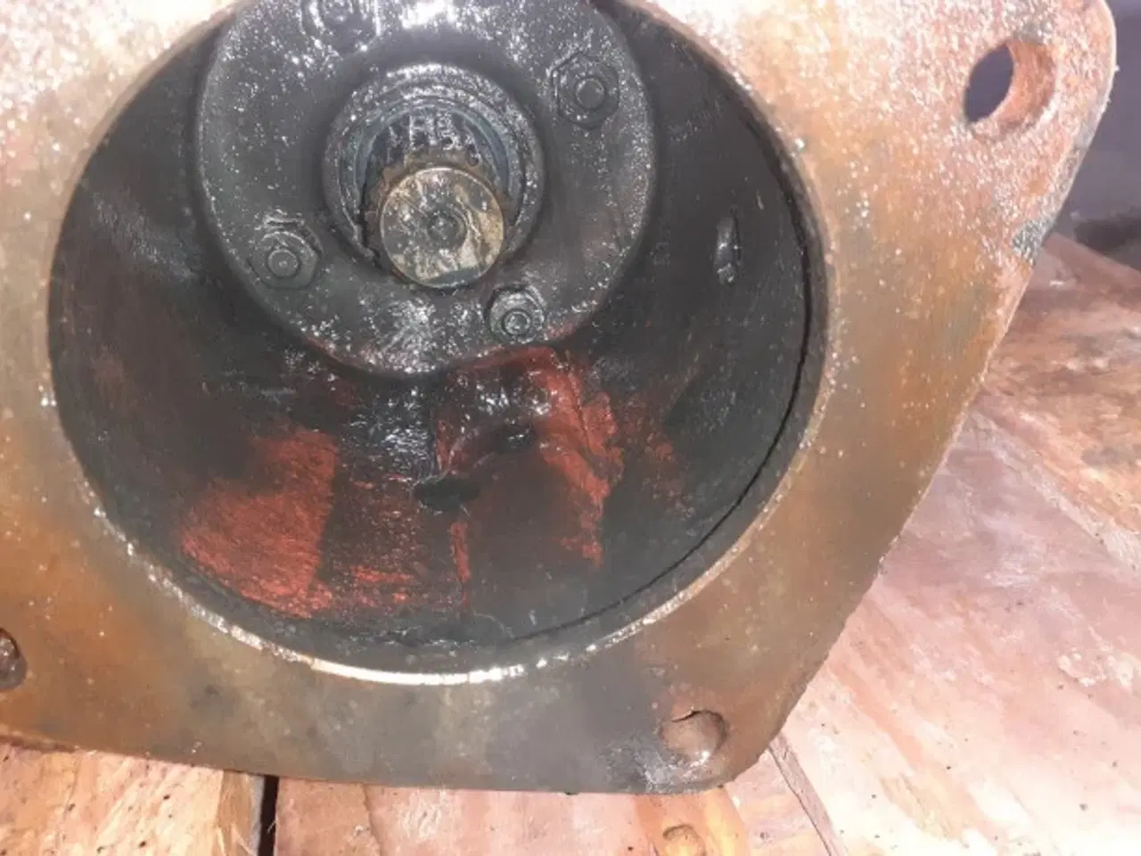 Billede 7 - Dronningborg 8500 Gearkasse 46116100