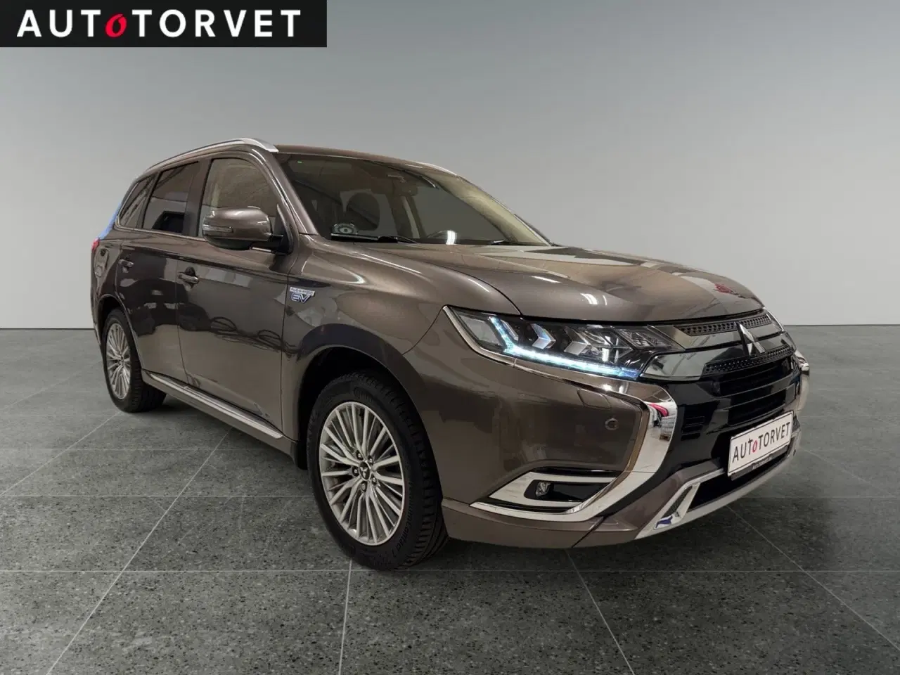Billede 2 - Mitsubishi Outlander 2,4 PHEV Intense CVT 4WD