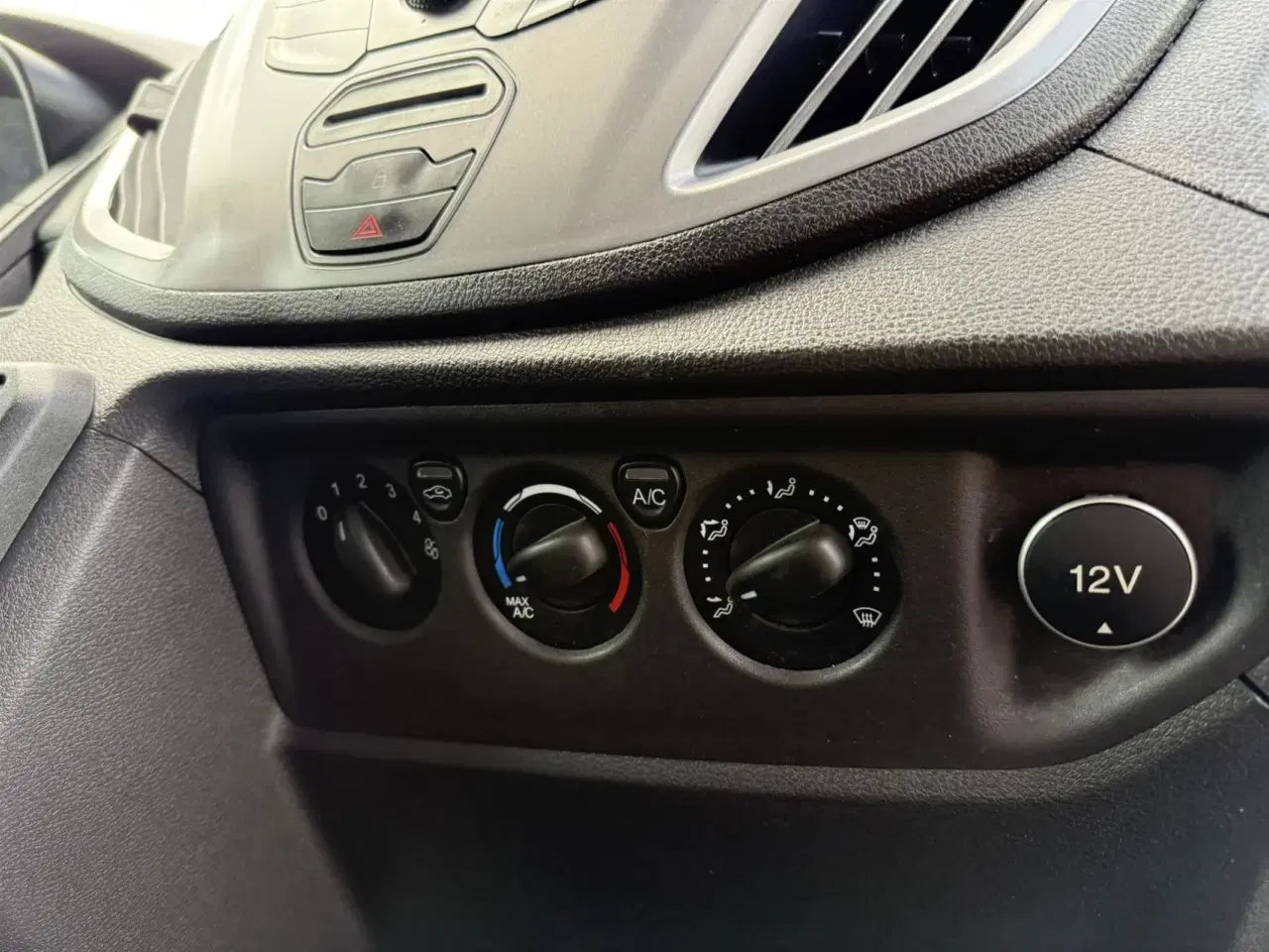 Billede 10 - Ford Transit 350 L3H2 2,0 TDCi Trend 170HK Van 6g Aut.