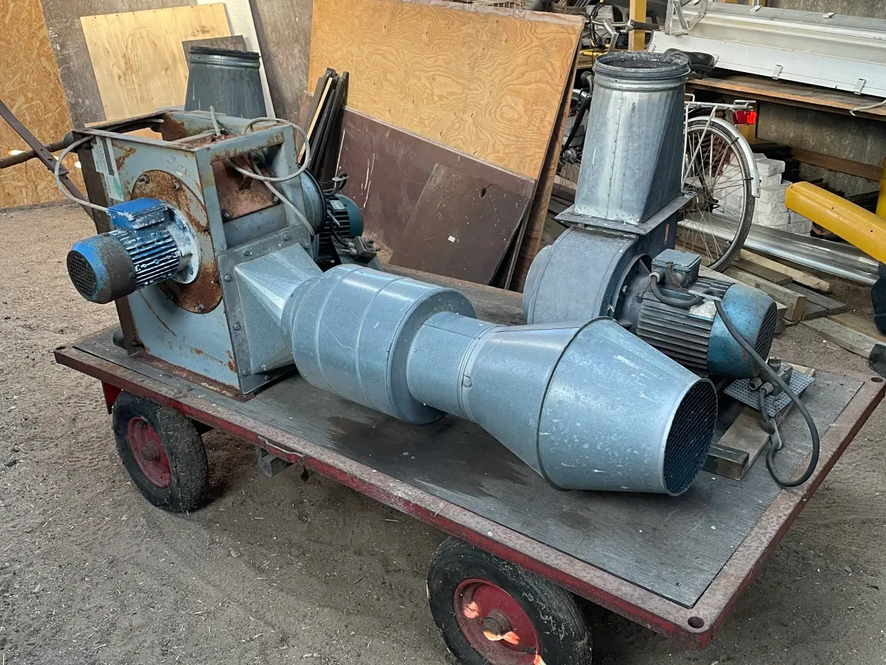 Billede 2 - 3 stk.Udsugningsventilatorer
