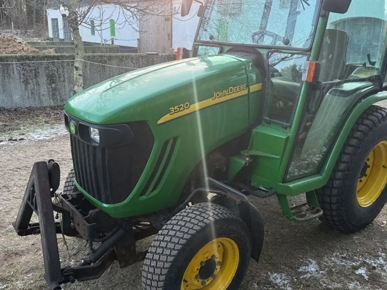 Billede 2 - John Deere 3520 007 med Stensballe frontlift