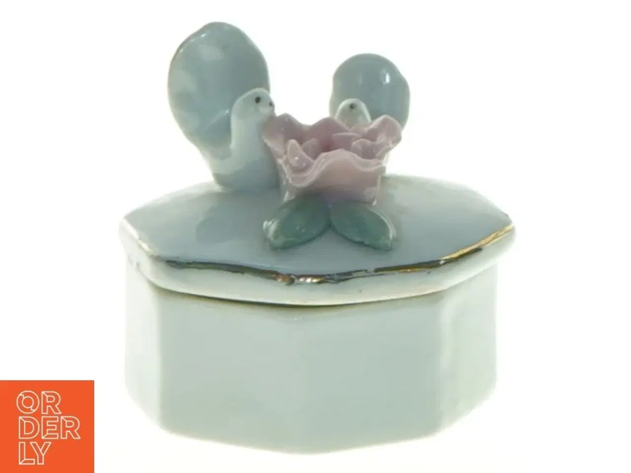 Billede 1 - Porcelænsskrin med due-figurer (str. 6 x 5 cm)