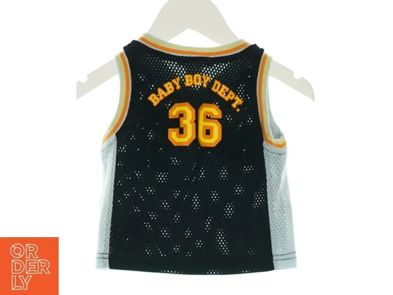 Billede 2 - Basketball trøje fra H&M (Str. 62)
