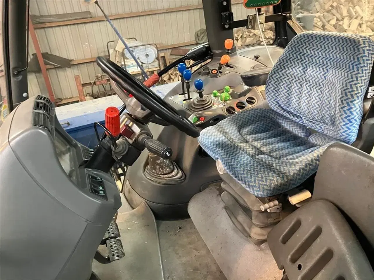 Billede 8 - Deutz-Fahr Agrotron 135 Enejrs med kun 3900 timer!