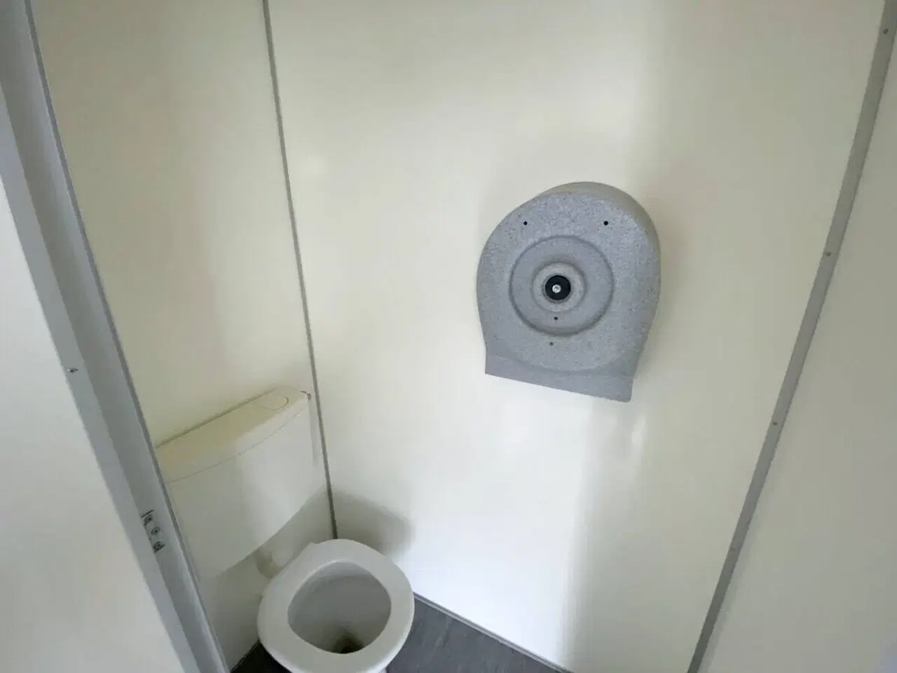 Billede 14 - Toilet-badvogn 2x4 bad med oliefyr