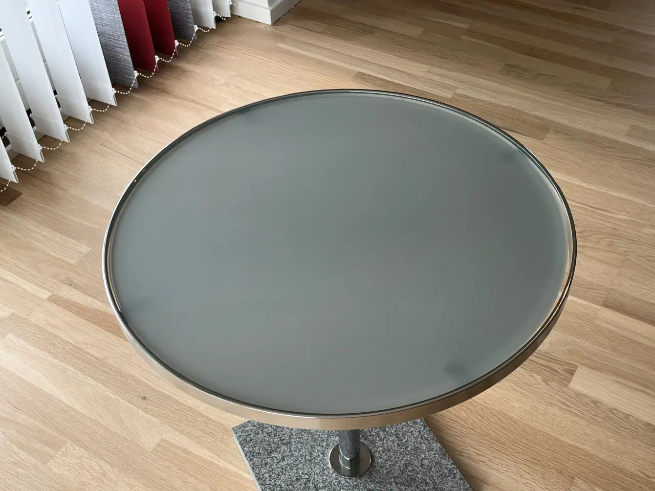 Billede 5 - Sidebord "Pronto" til Jetson stol.