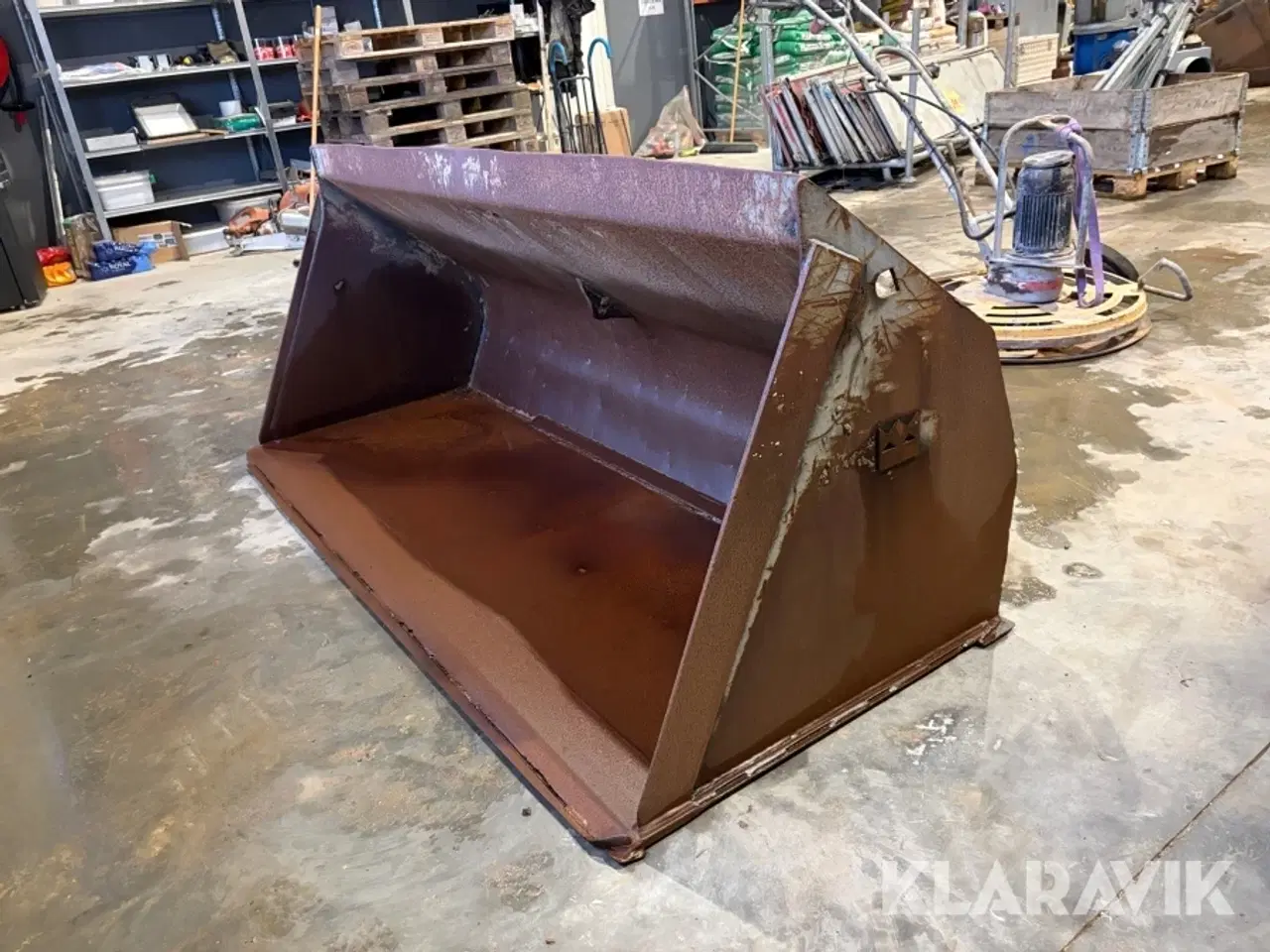 Billede 2 - Frontskovl Maskinhuset