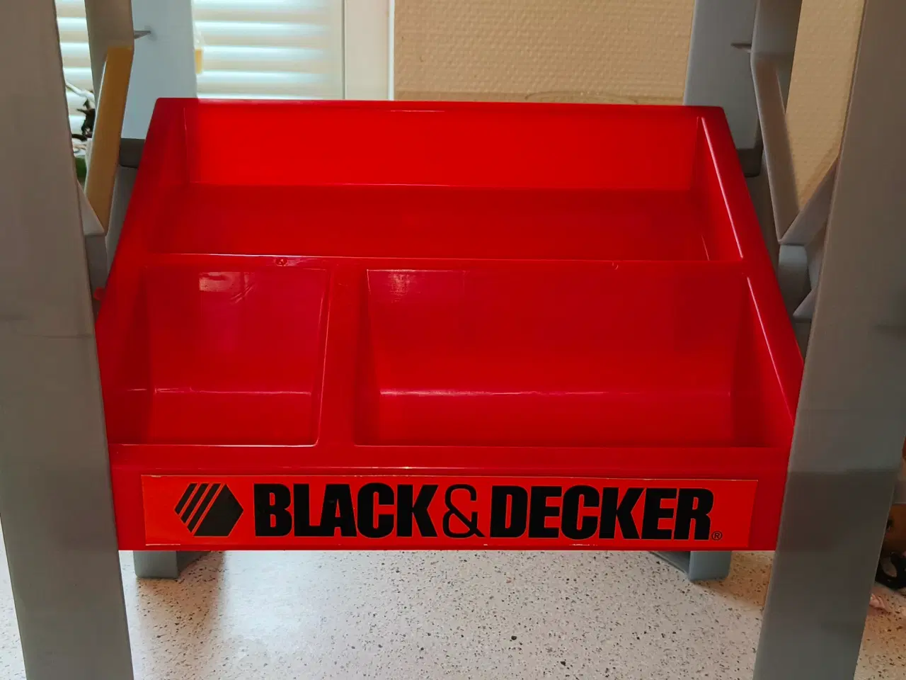 Billede 4 - Black and Decker værktøjsbænk