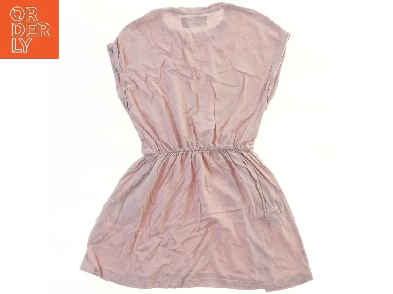 Billede 2 - Kortærmet rosa kjole med elastik fra Queenz (str. 122)