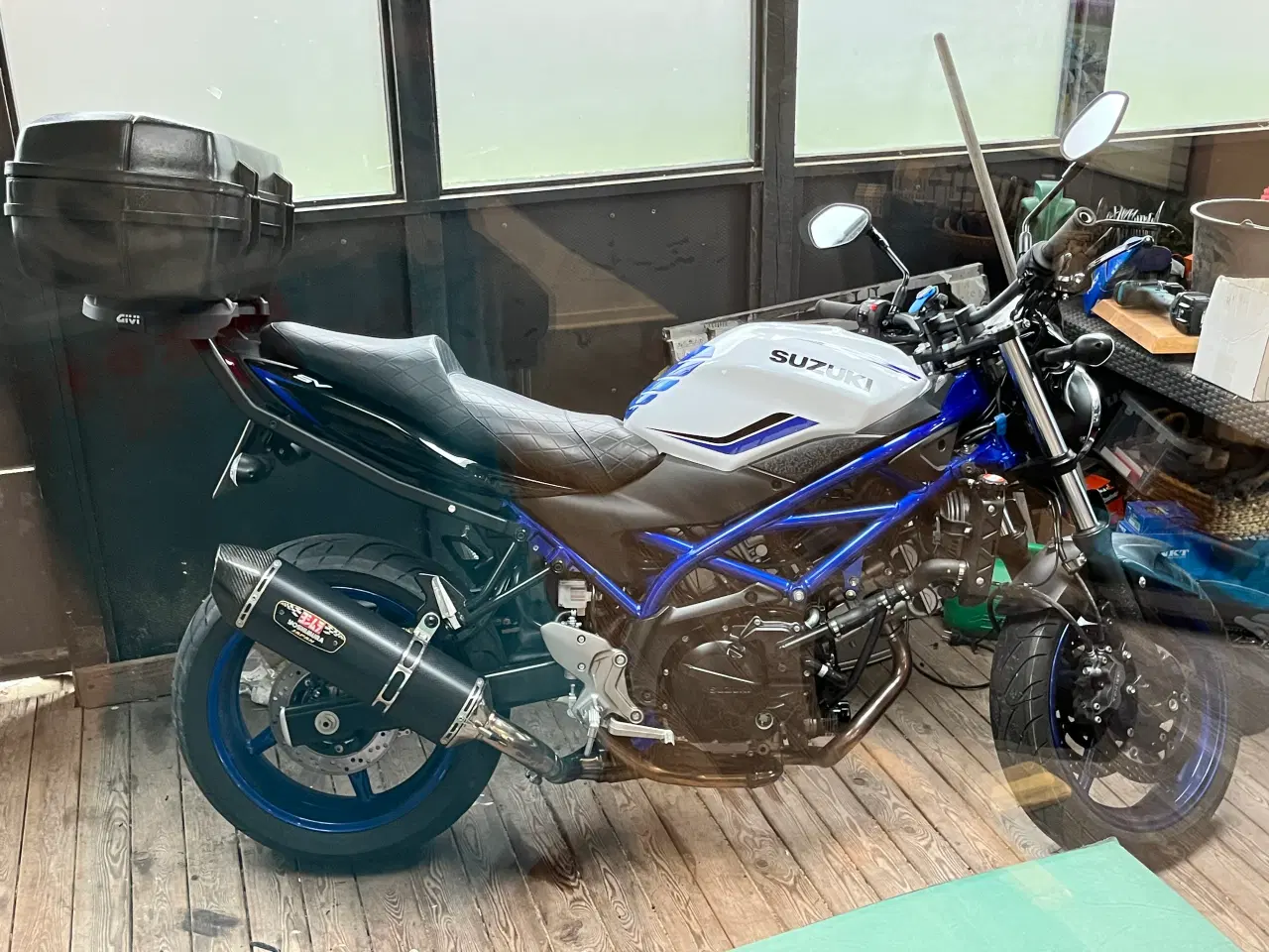 Billede 2 - Givi rack + topcase til SV650