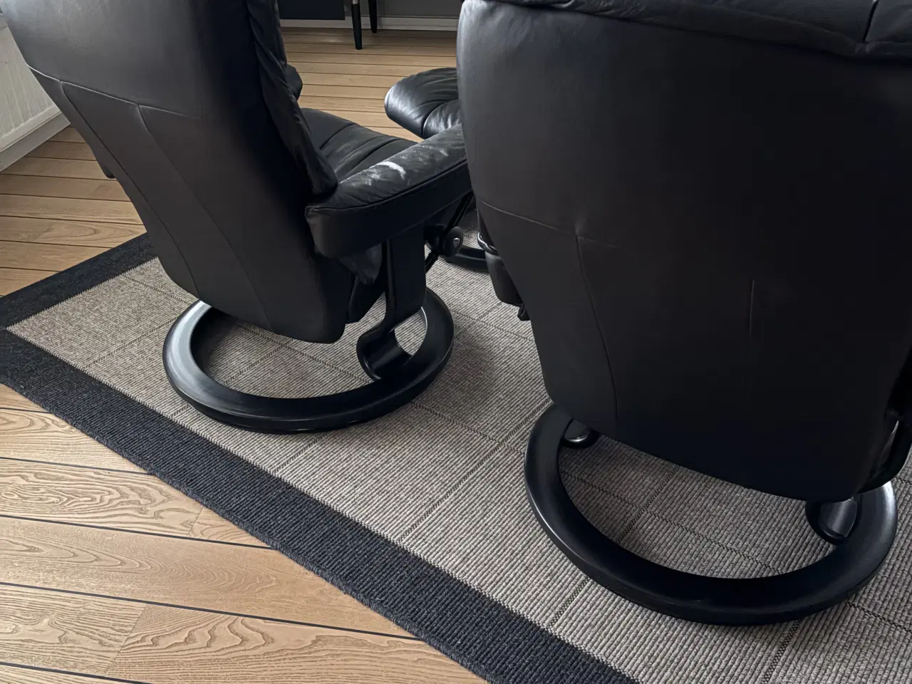 Billede 2 - Særdeles flotte og velholdte Stressless lænestole