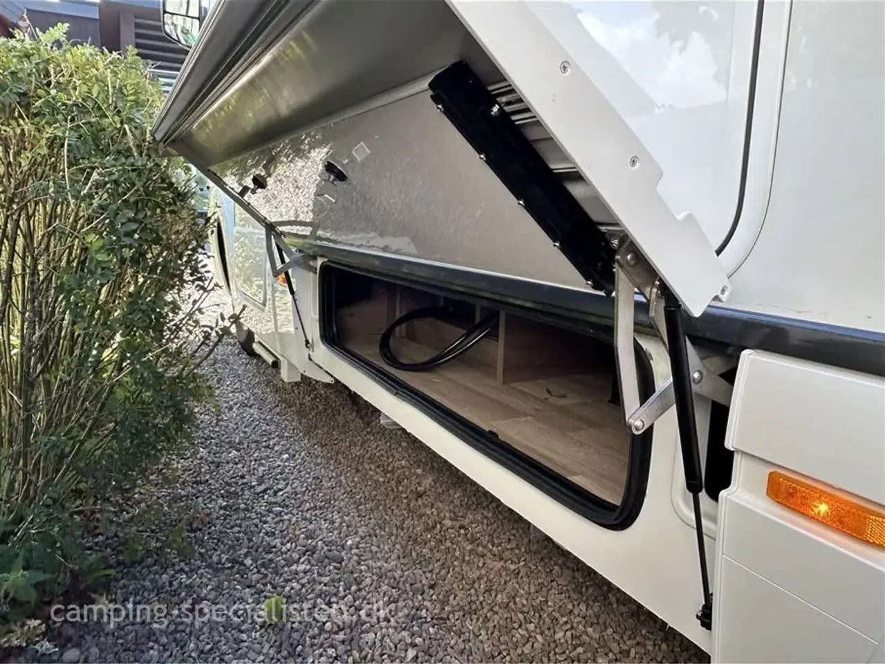 Billede 3 - 2026 - Kabe Imperial i790 LQB   Kabe Imperial i790 LQB model 2026 kan snart ses hos Camping-Specialisten