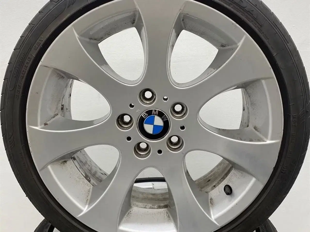 Billede 2 - 18" Alufælge med dæk original BMW "Ellipsoid Styling 162" A64411 BMW E36 E46 E87 E90 E91 E81 E82 E87LCI E88