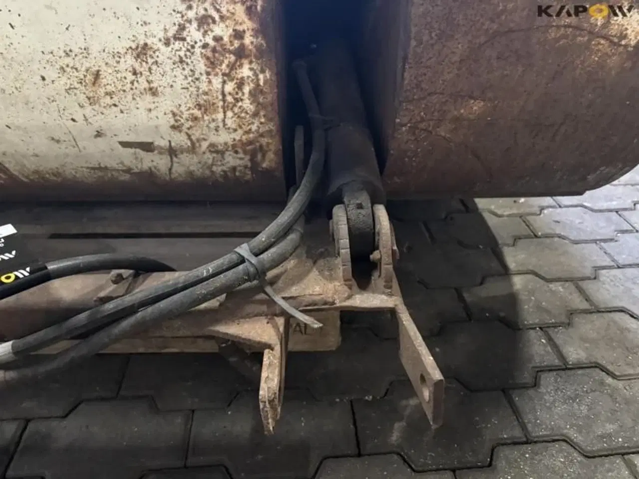 Billede 11 - - - - Skovl med tip