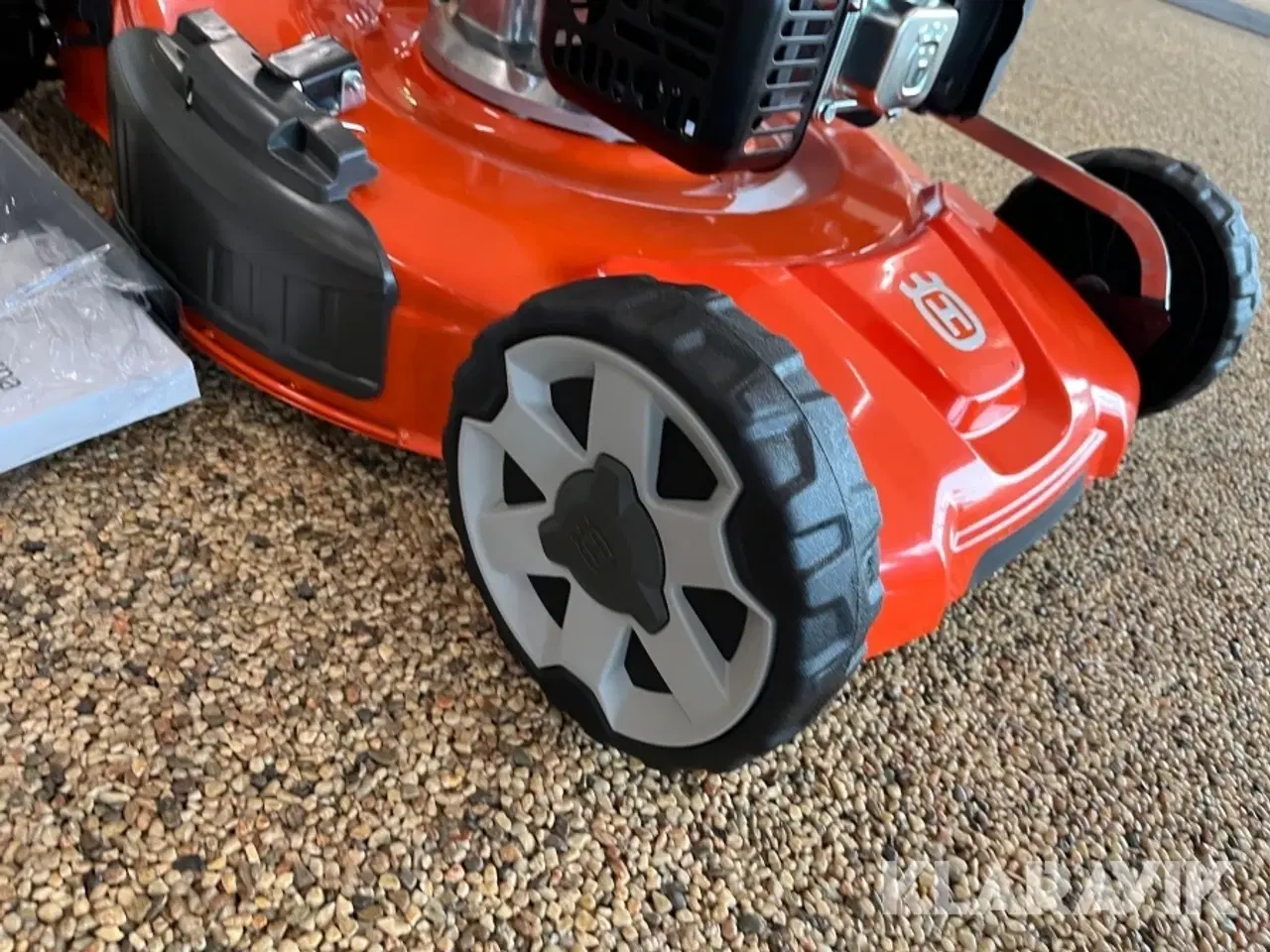 Billede 3 - Græsslåmaskine Husqvarna LB 256SP