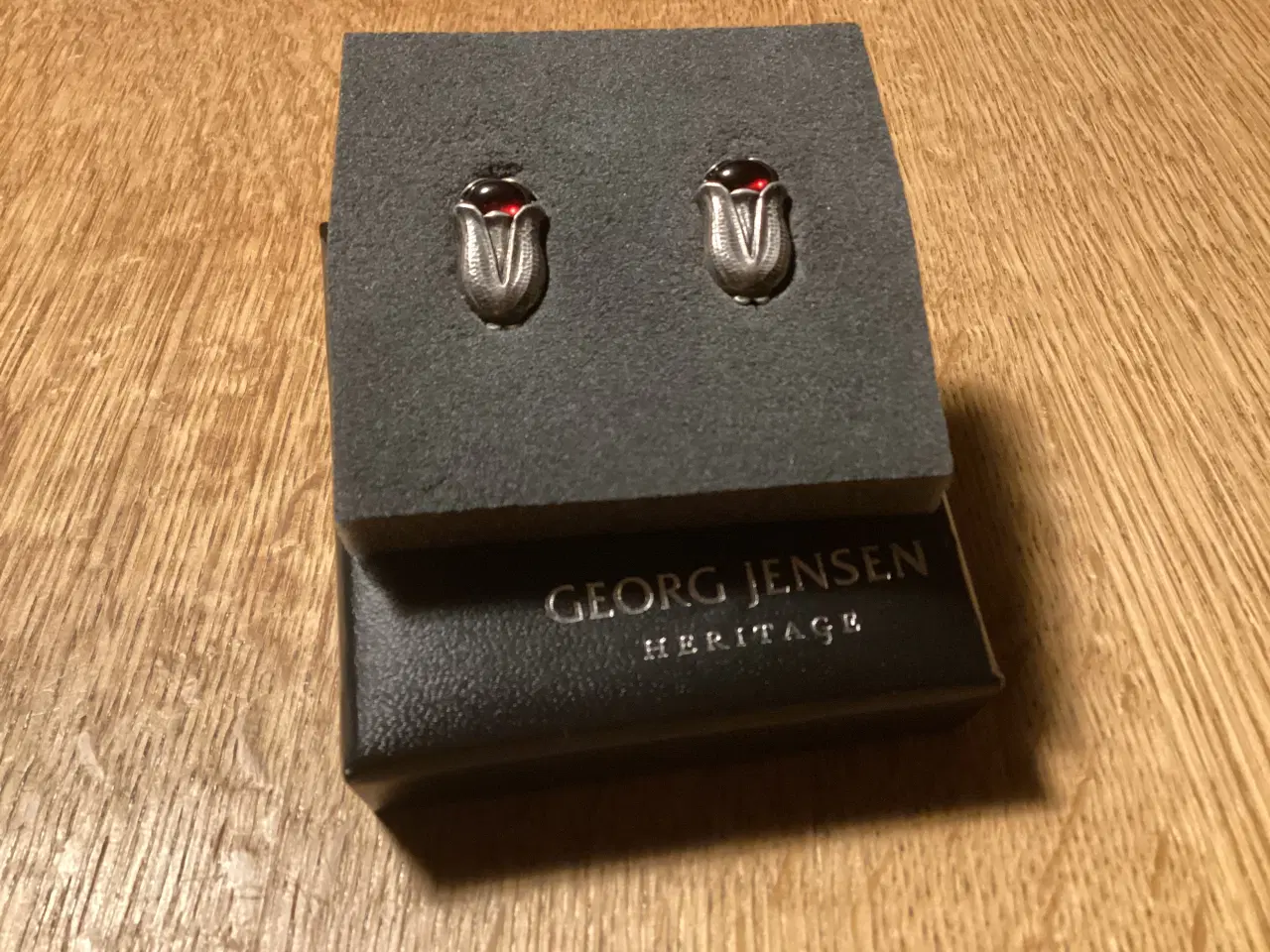 Billede 3 - GJ Heritage Øreclips 1997 m/Røde Sten