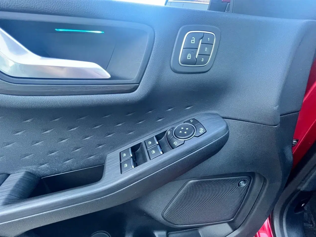 Billede 9 - Ford Kuga 2,5 PHEV Vignale CVT