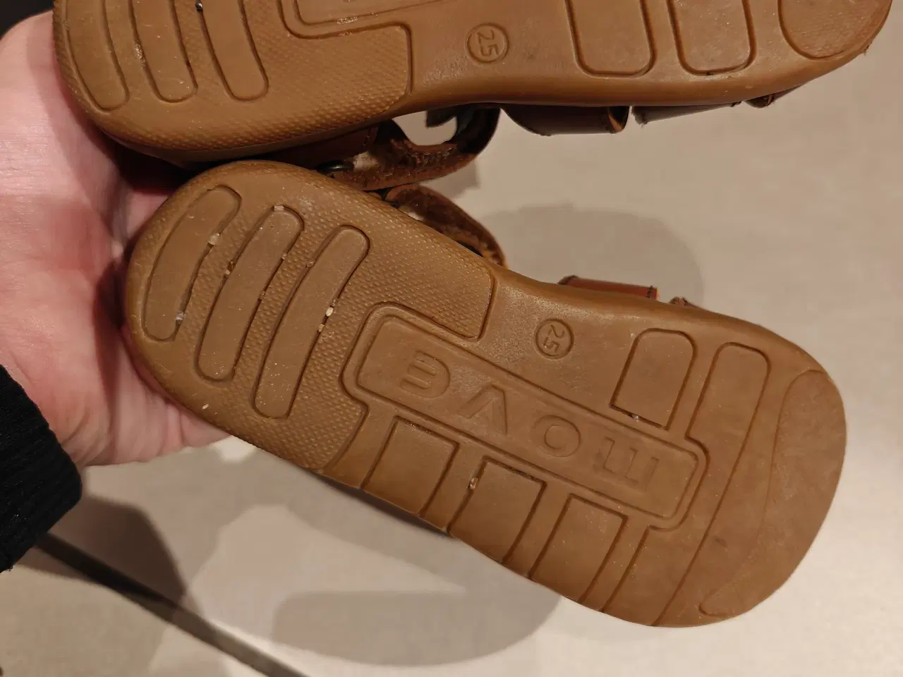 Billede 5 - Cognac brune sandaler i flet 