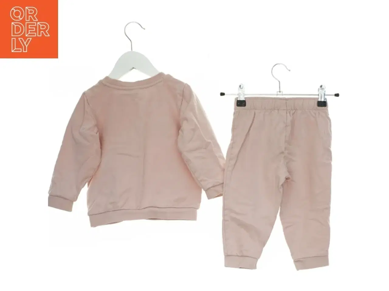 Billede 2 - Sæt (2 stk.) fra Puma (str. 92 cm)