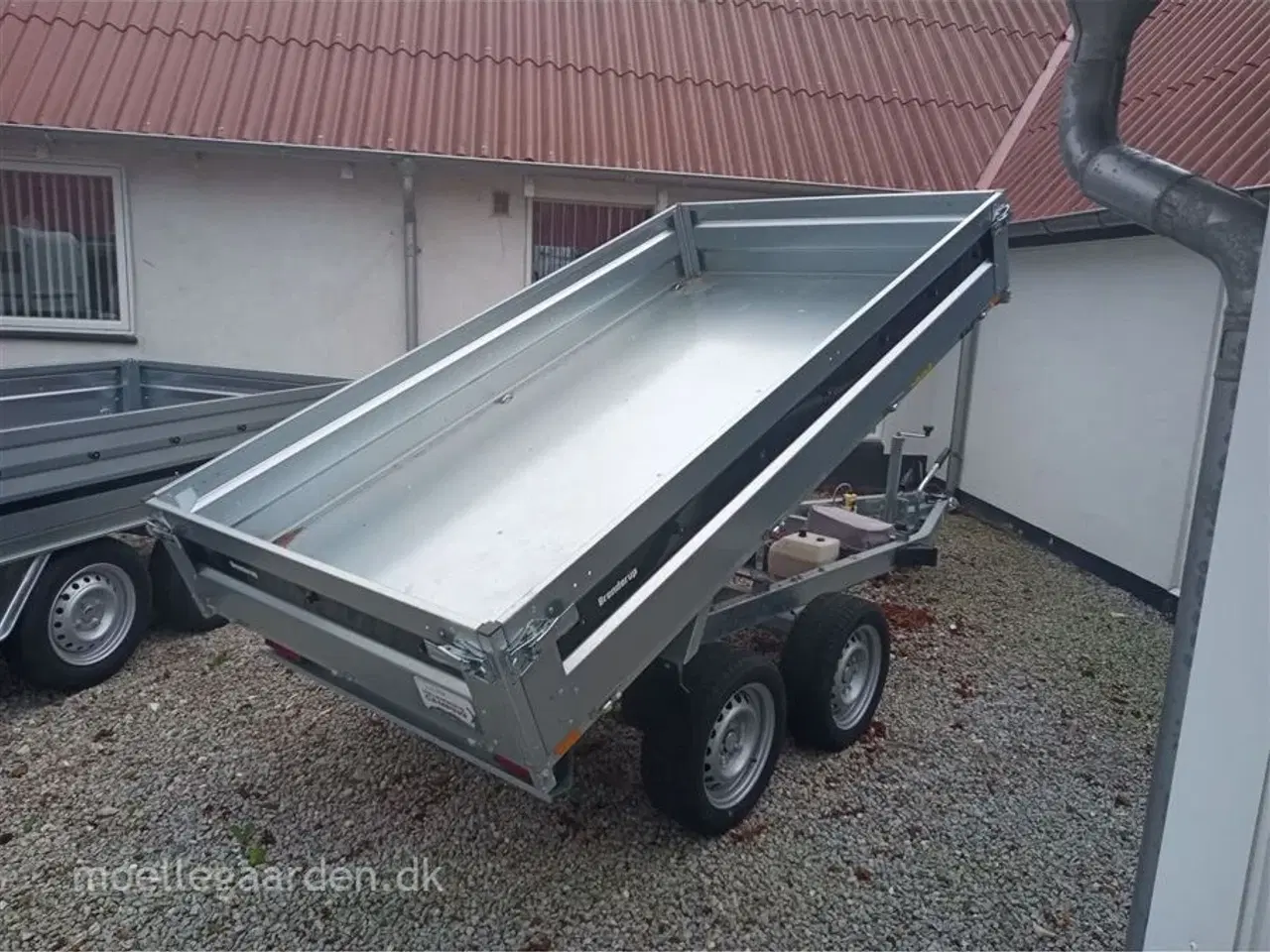 Billede 1 - 2024 - Brenderup Bagtipper
