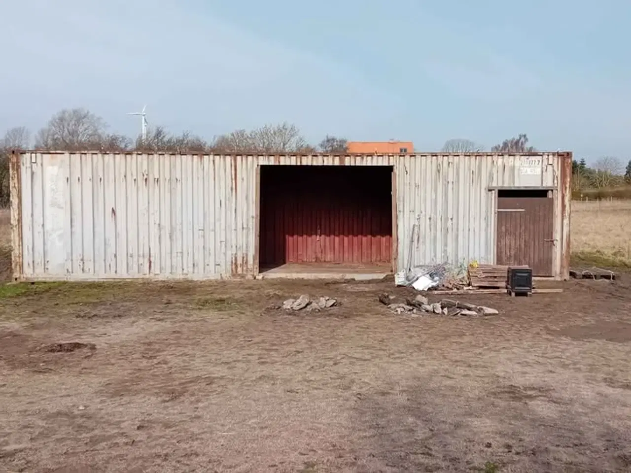 Billede 1 - Løsdriftstald, container, stald, heste, får.