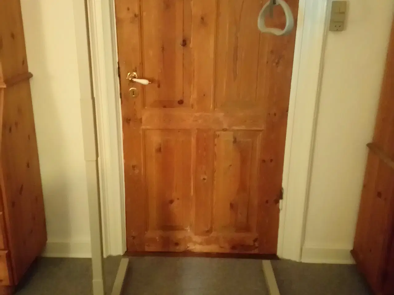 Billede 1 - sengegalge næsten som ny