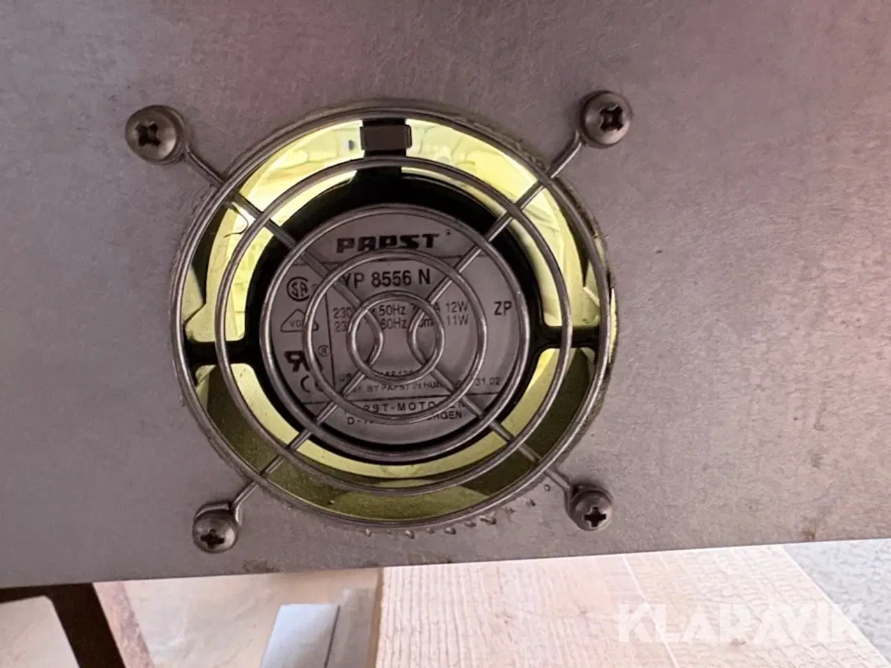 Billede 11 - Arbejdsbord på hjul uden indhold