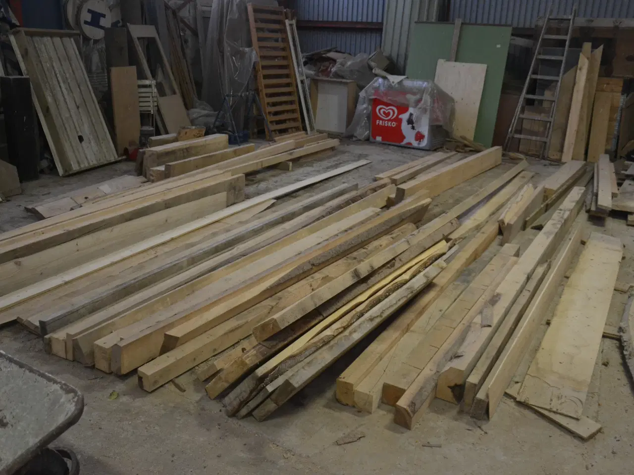 Billede 4 - Planker og tømmer
