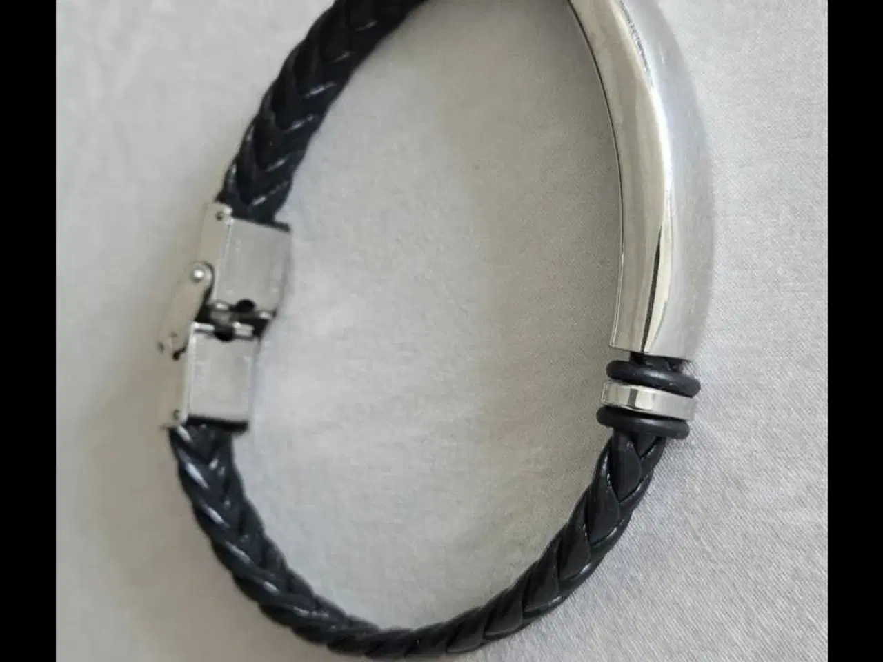 Billede 4 - Lækre armbånd til herrer. Med magnetlukning
