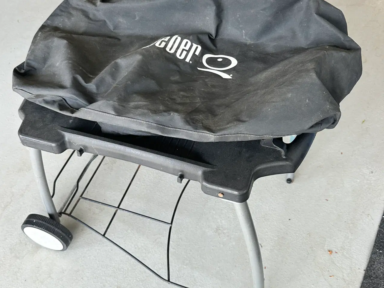 Billede 1 - Bord til Weber Q100