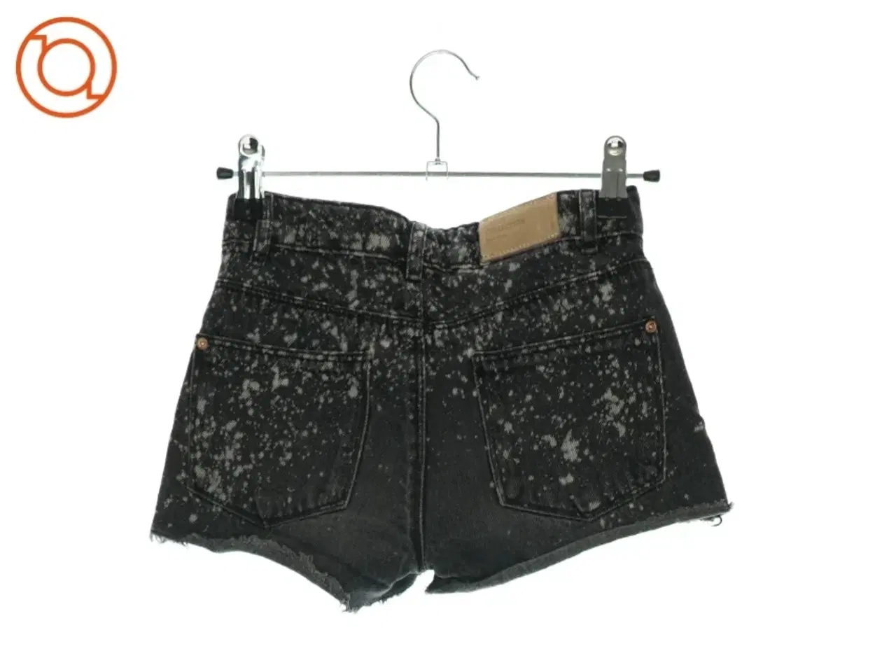 Billede 2 - Shorts fra Zara (str. 128)