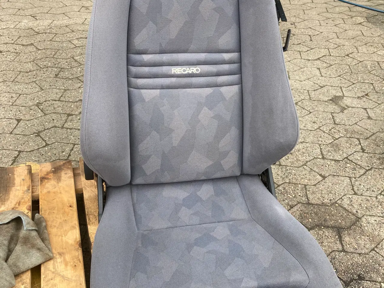 Billede 1 - Recaro sæde med sædebeslag