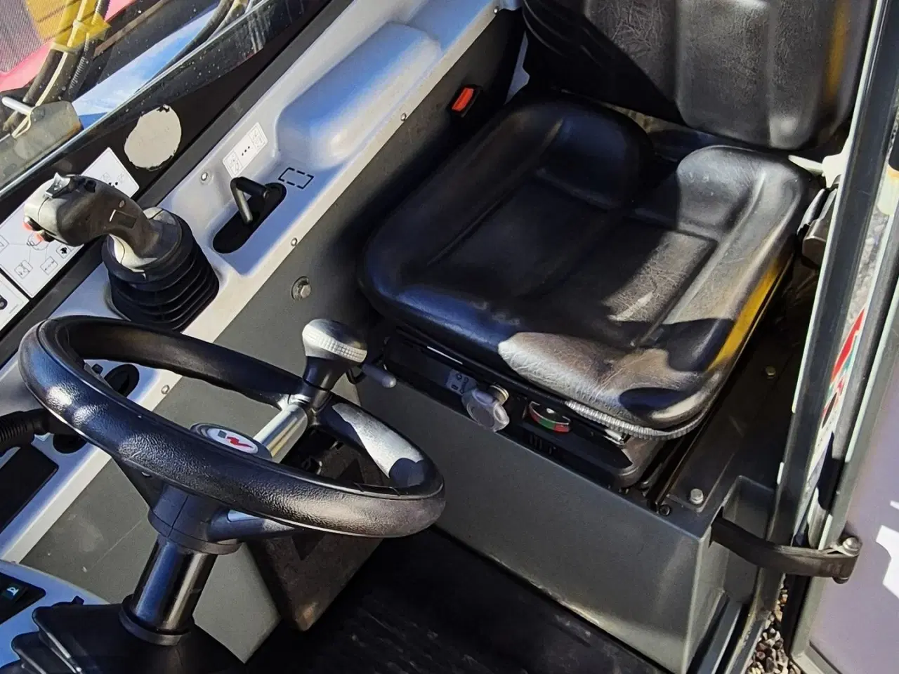 Billede 15 - Weidemann T4108 / teleskop / lave timer / kan køres på trailer