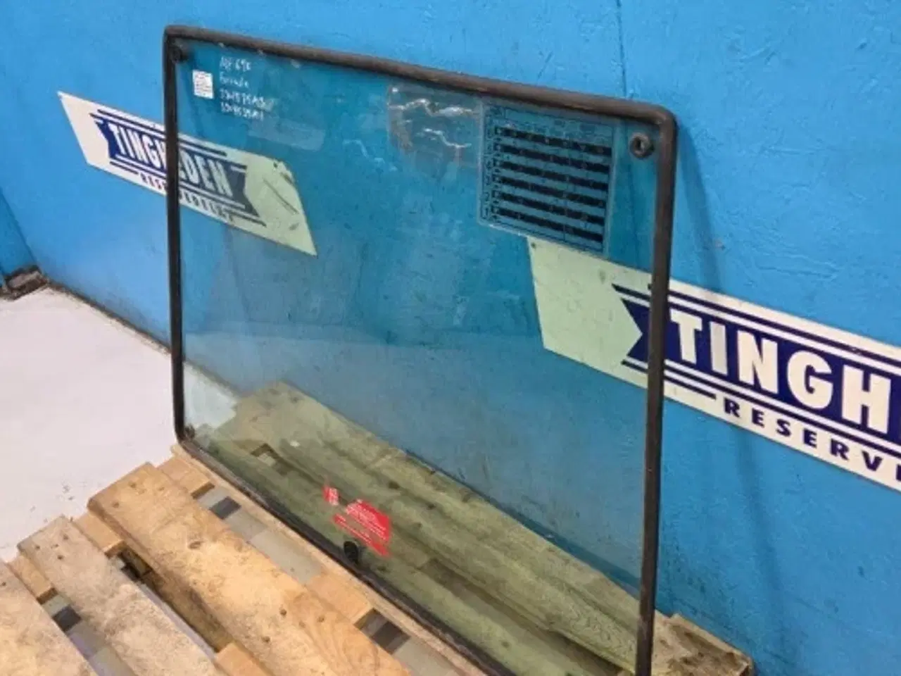 Billede 7 - Massey Ferguson 690 Forrude 3301875M3