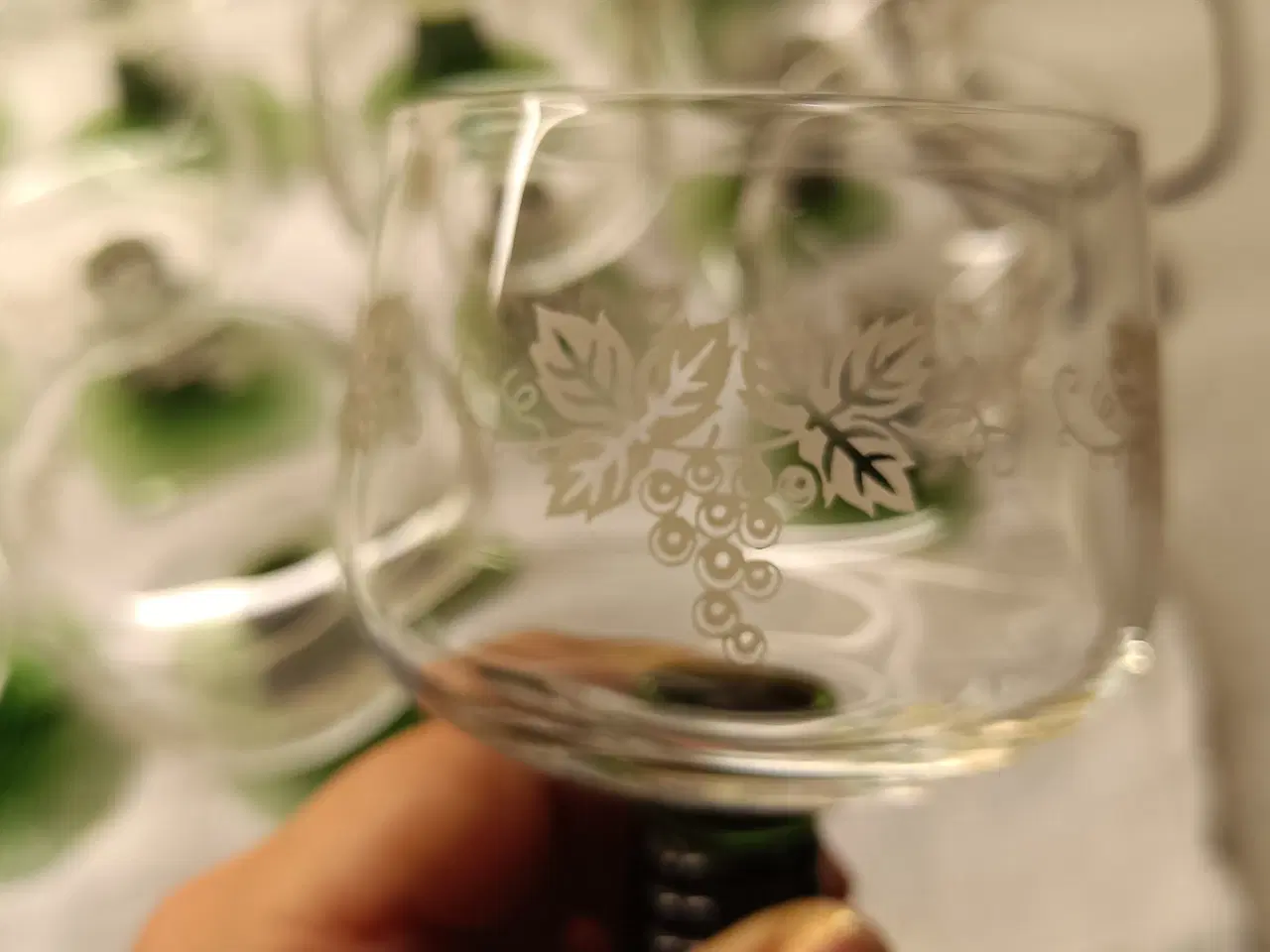 Billede 4 - 18 römer hvidvins/vin glas 