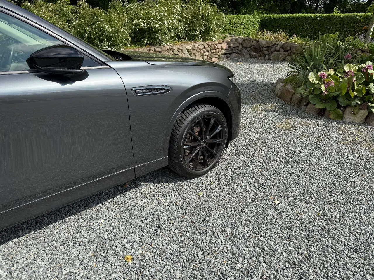 Billede 6 - Goodyear ultragrip monteret på alufælge Mazda CX60