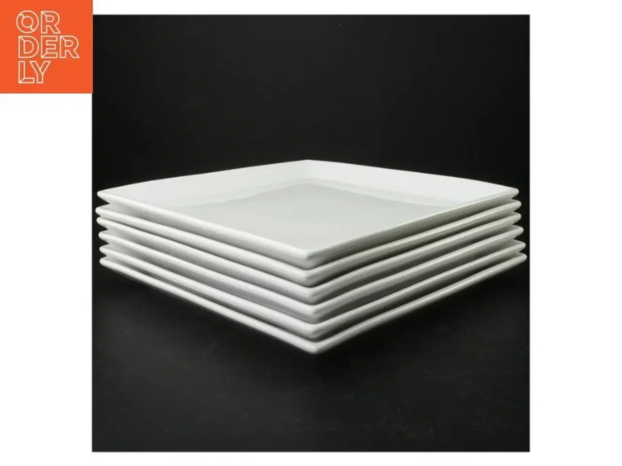 Billede 1 - Hvide firkantede tallerkner fra Aida 6 stk (str. 26,5 x 26,5 cm)