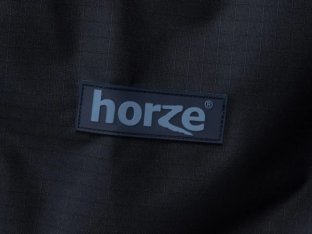 Billede 3 - Vinterdækken. 135 -400g fra horze