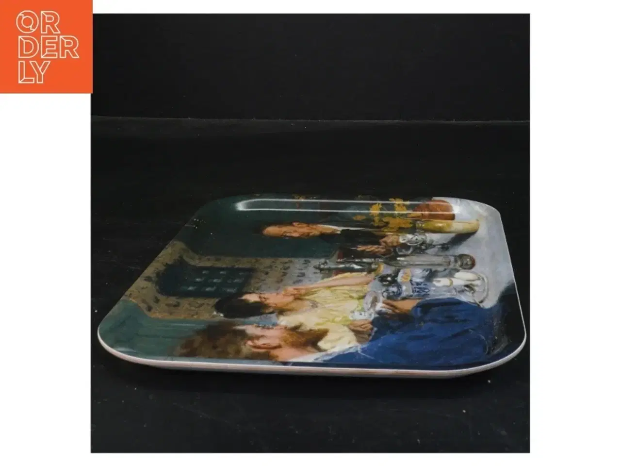 Billede 2 - Dekorativ bakke med frokostmotiv (str. 27x20 cm) fra Skagens museum